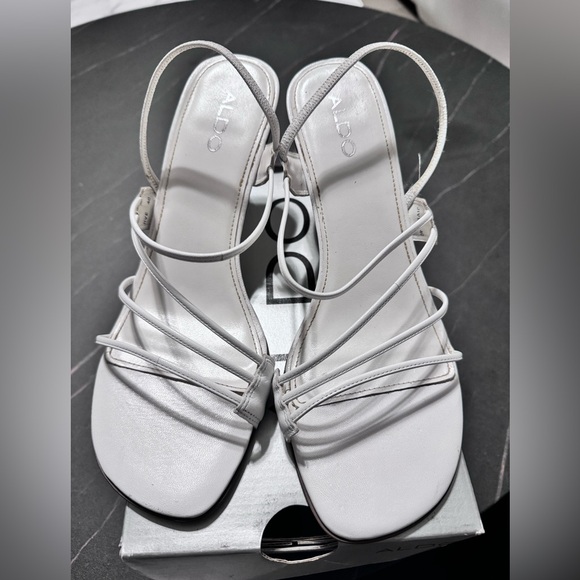 ALDO White high heels sandals Size 9.5 or40 - Picture 9 of 9